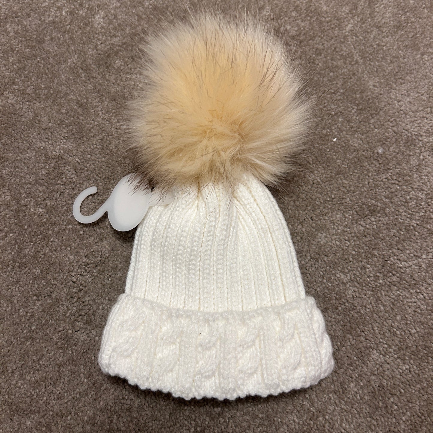 single pom pom baby hats